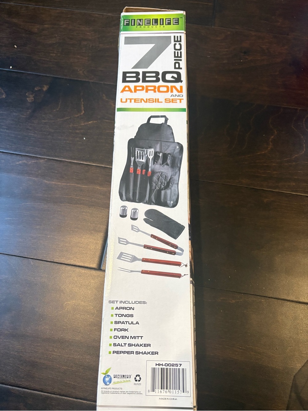 New Finelife 7-Piece BBQ Apron & Utensil Set – New